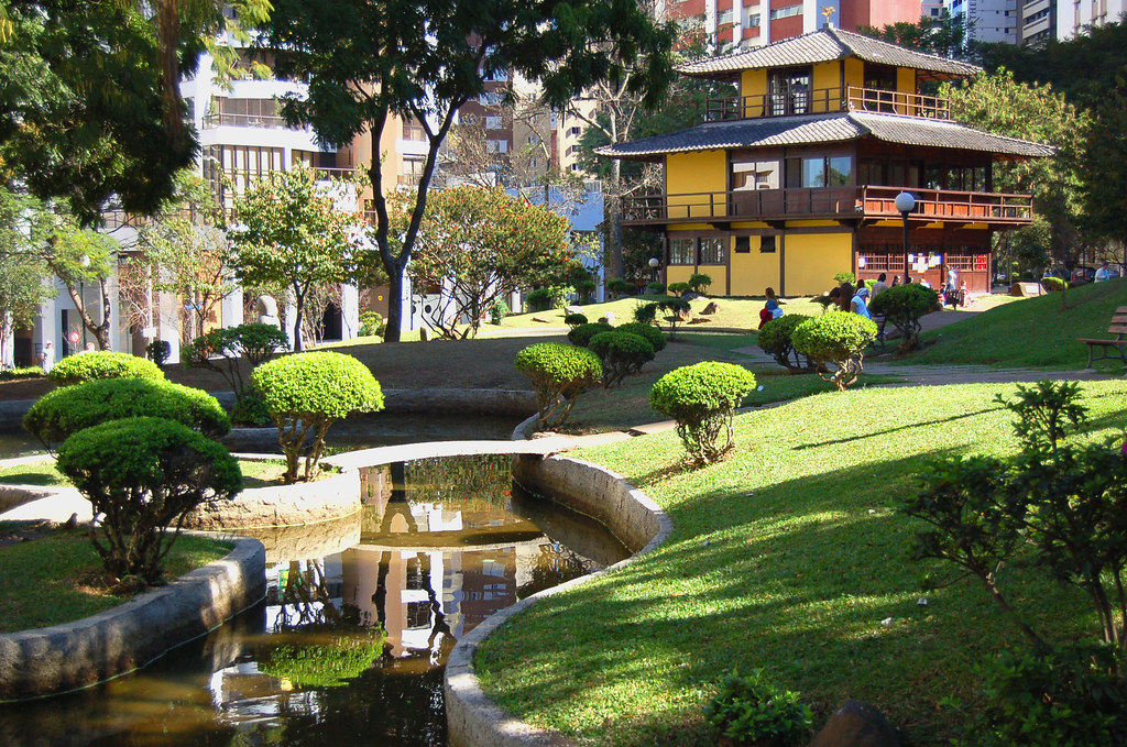 Praça do Japão em Curitiba